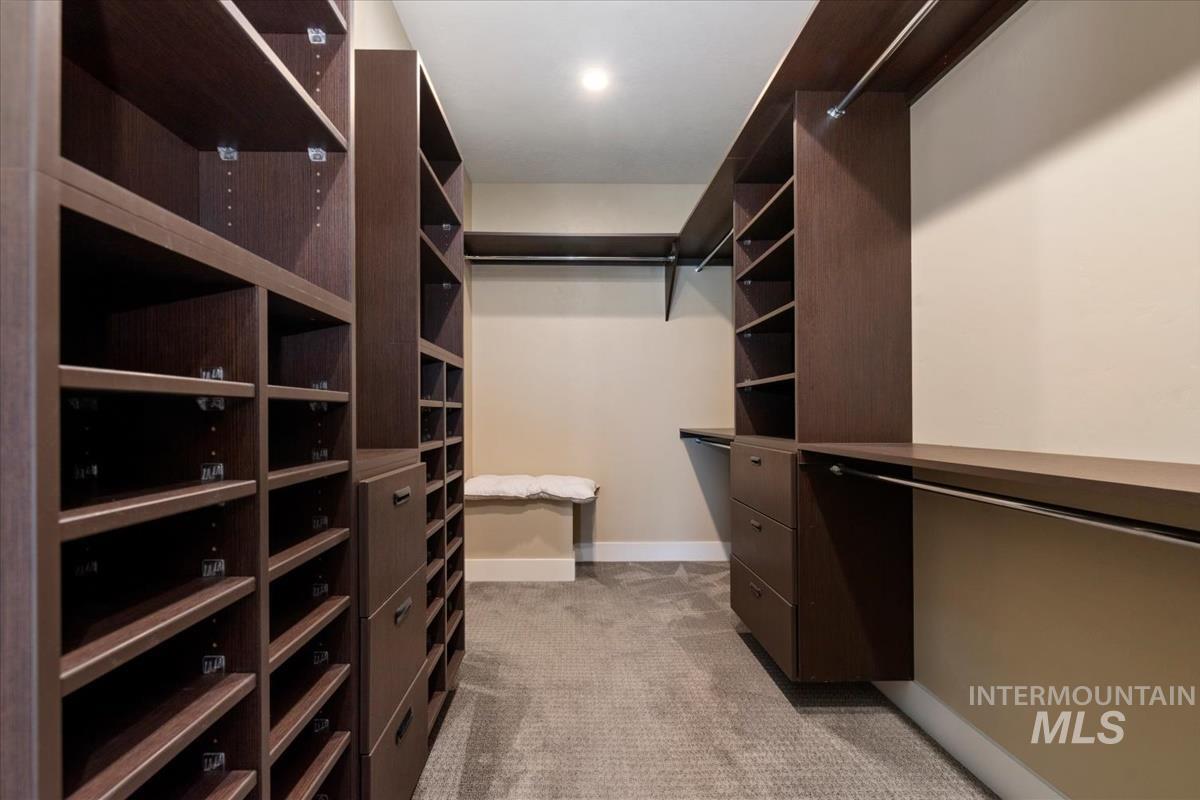 11223 West River Road Property Photo 20