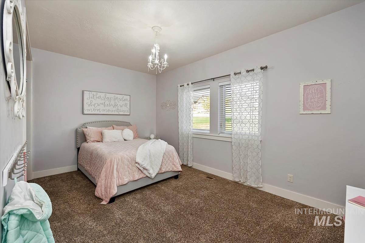 11223 West River Road Property Photo 27