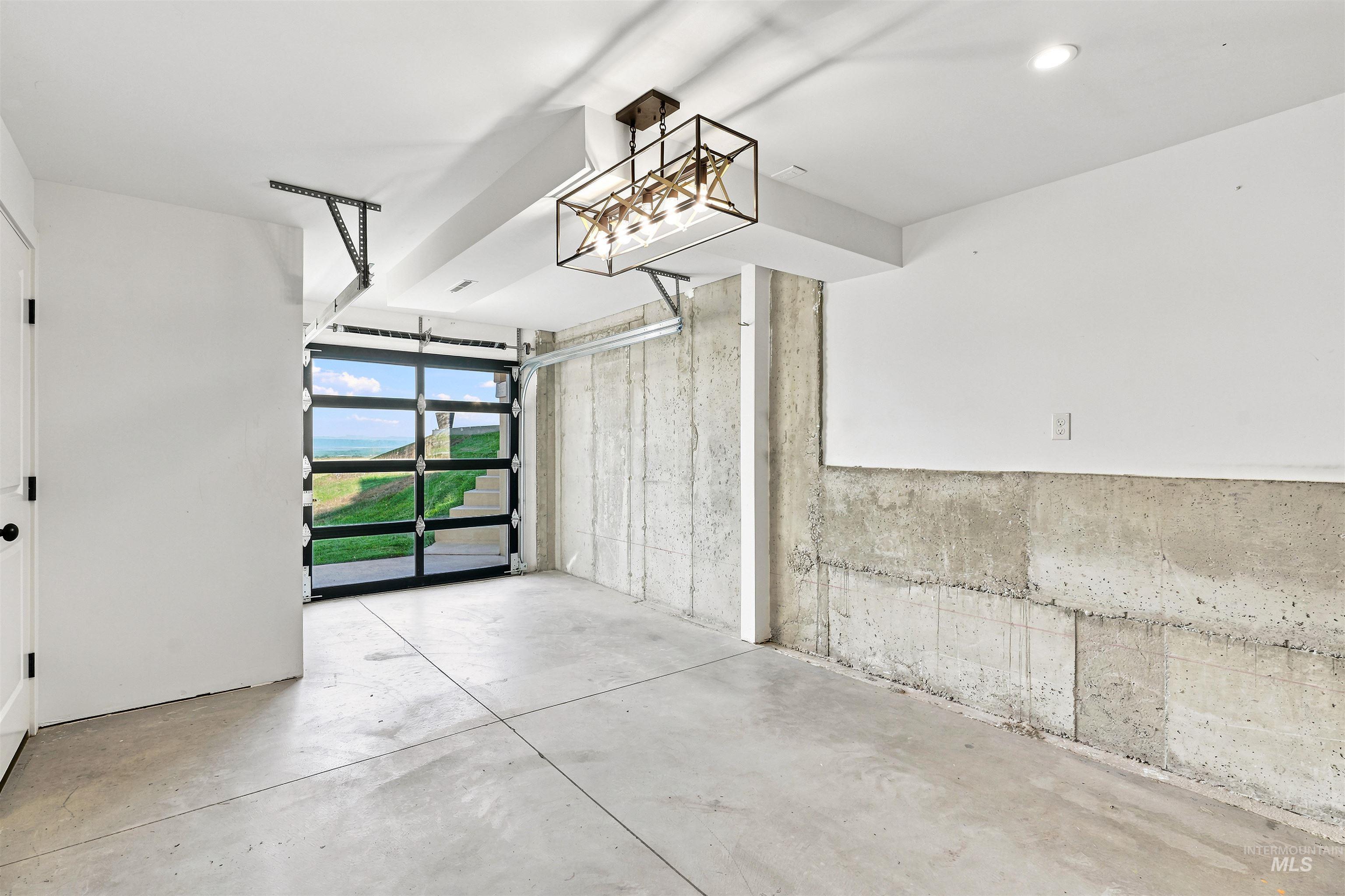 11223 West River Road Property Photo 32