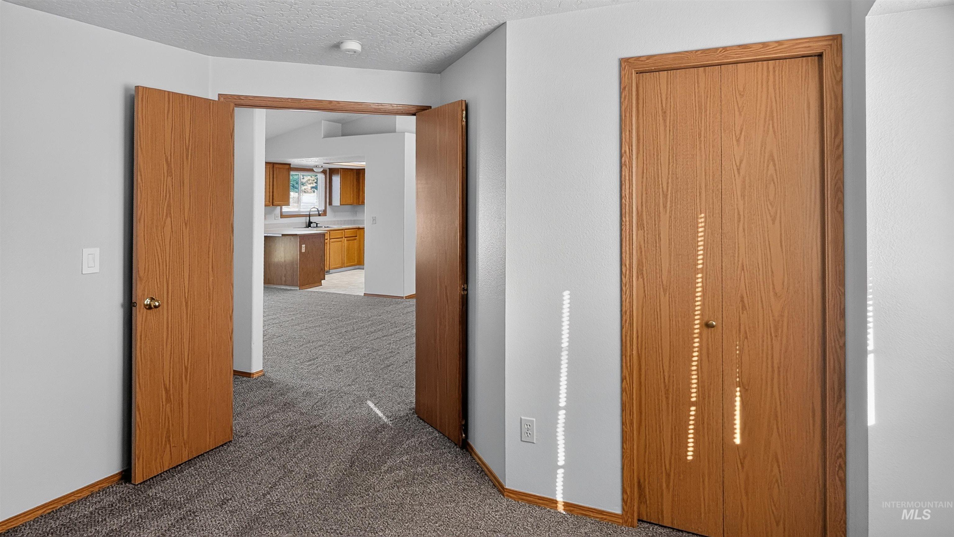 3698 S Peoria Way Property Photo 13