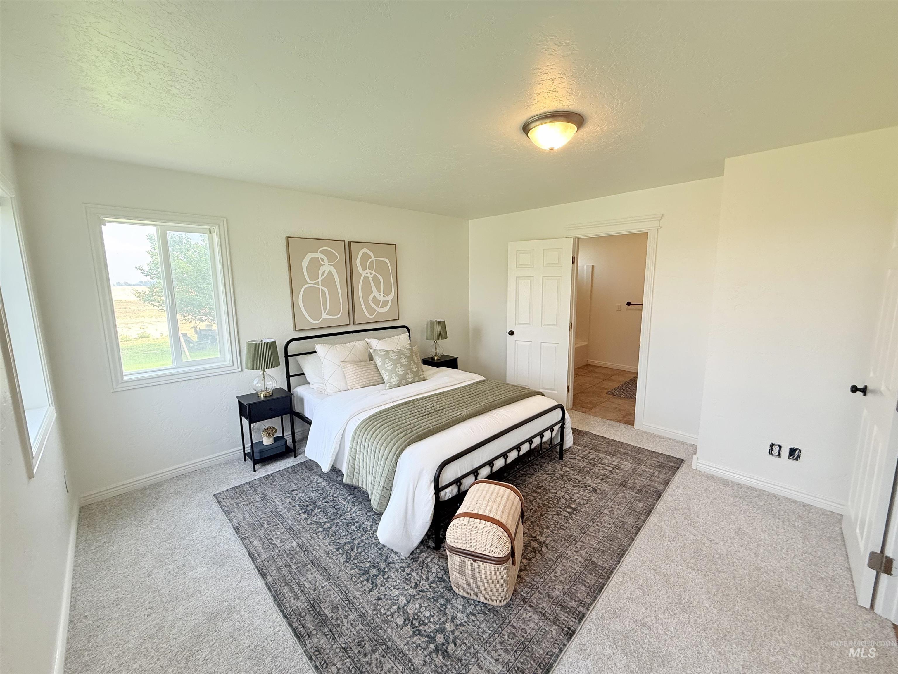 1240 E 600 N Property Photo 13