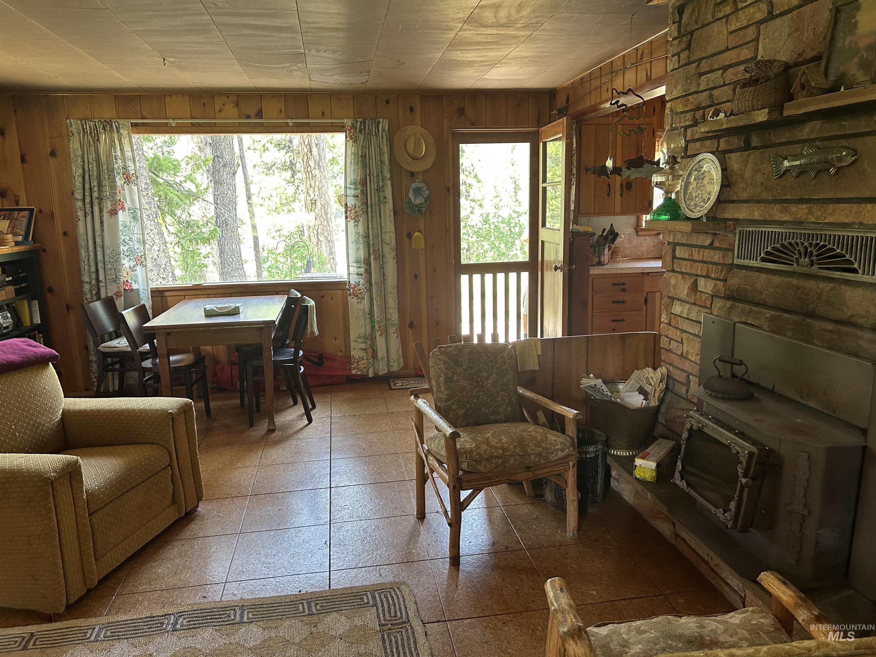 44 Long Creek Rd Property Photo 9