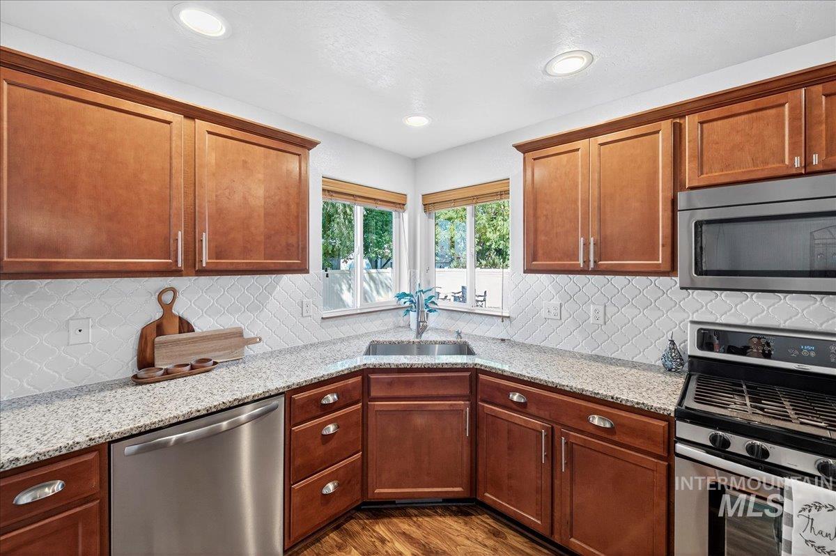 6287 Silver Elm Way Property Photo 14