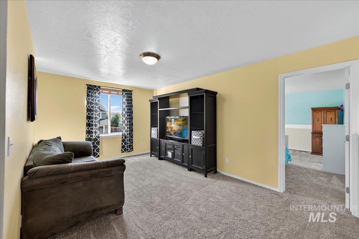 6287 Silver Elm Way Property Photo 16