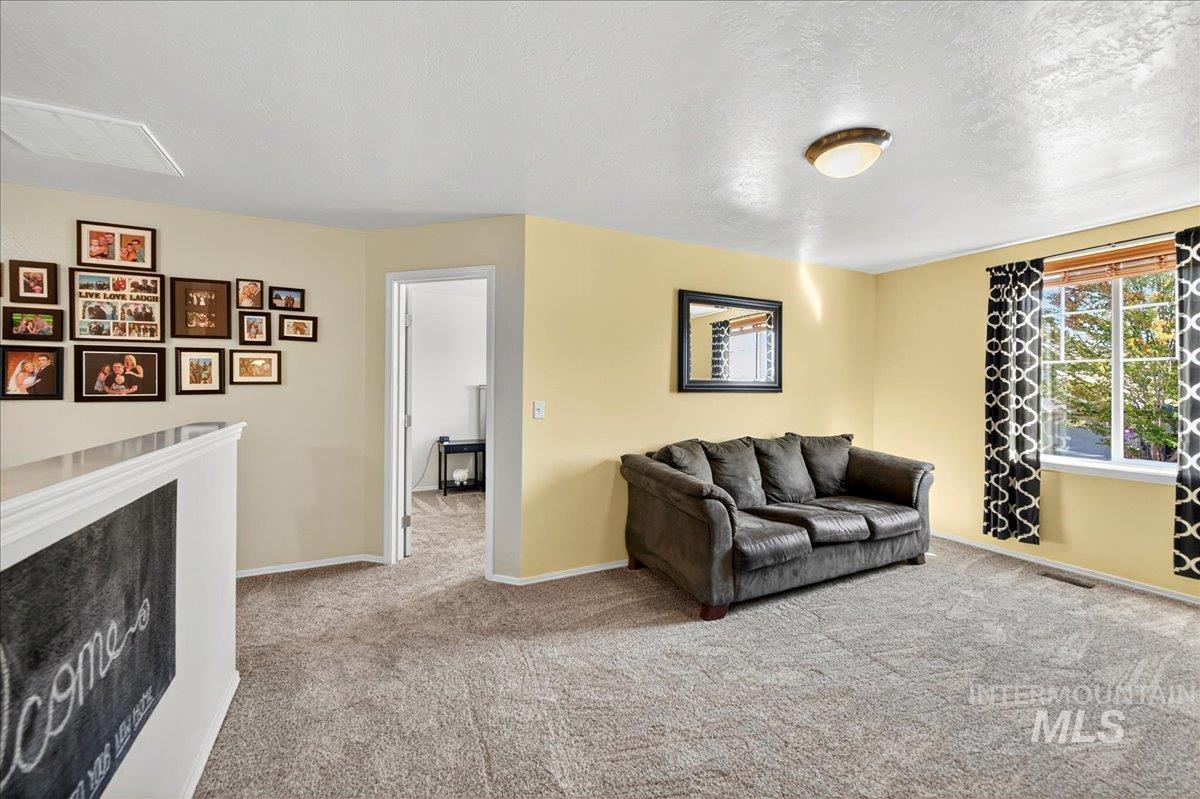 6287 Silver Elm Way Property Photo 17