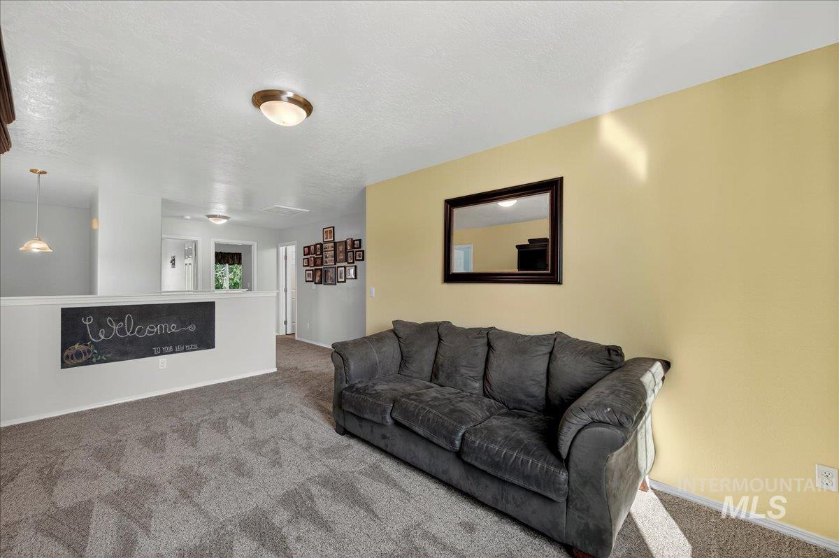 6287 Silver Elm Way Property Photo 18