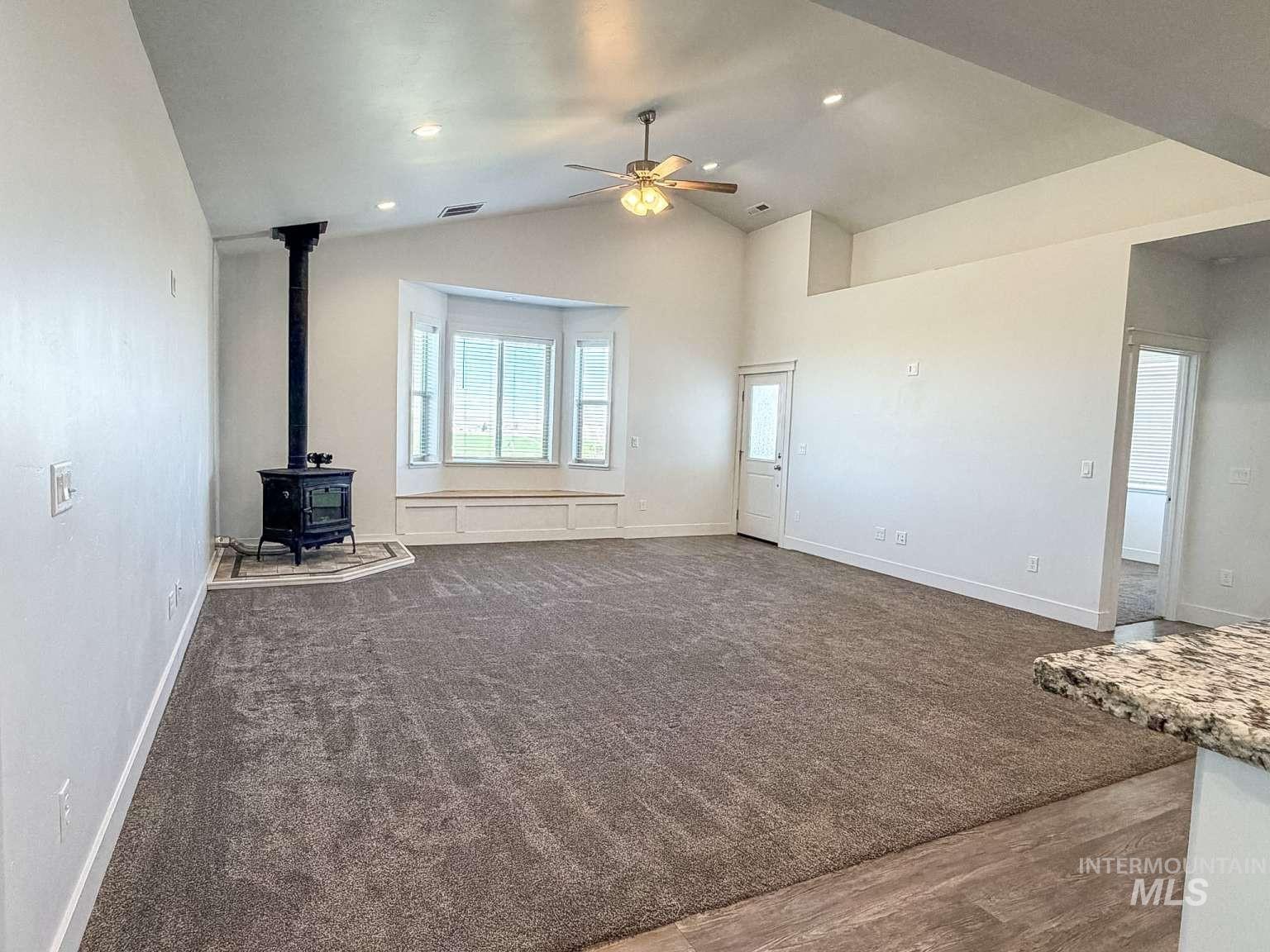 2085 E 900 S Property Photo 5