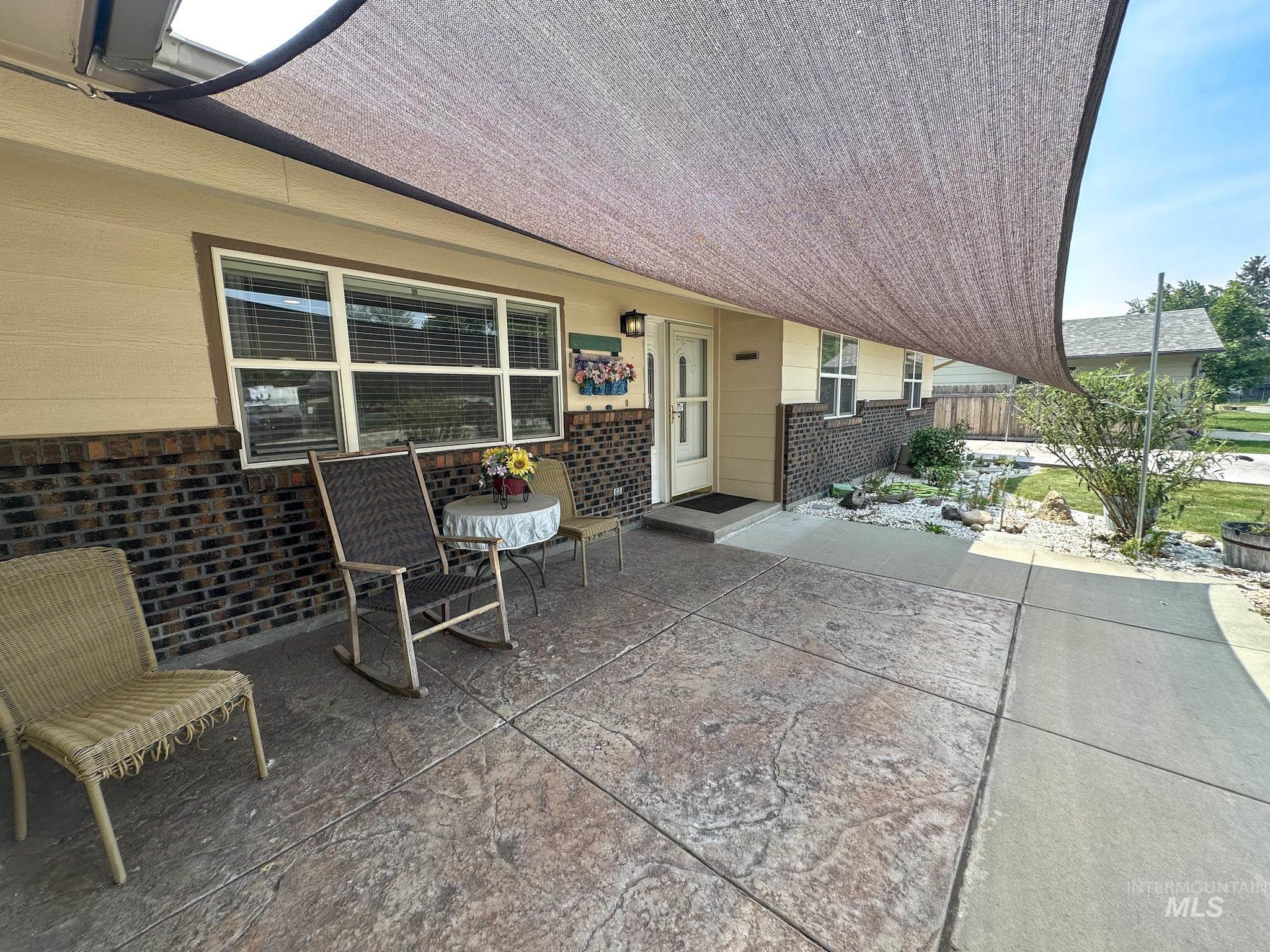 3492 N Frontier Property Photo 2