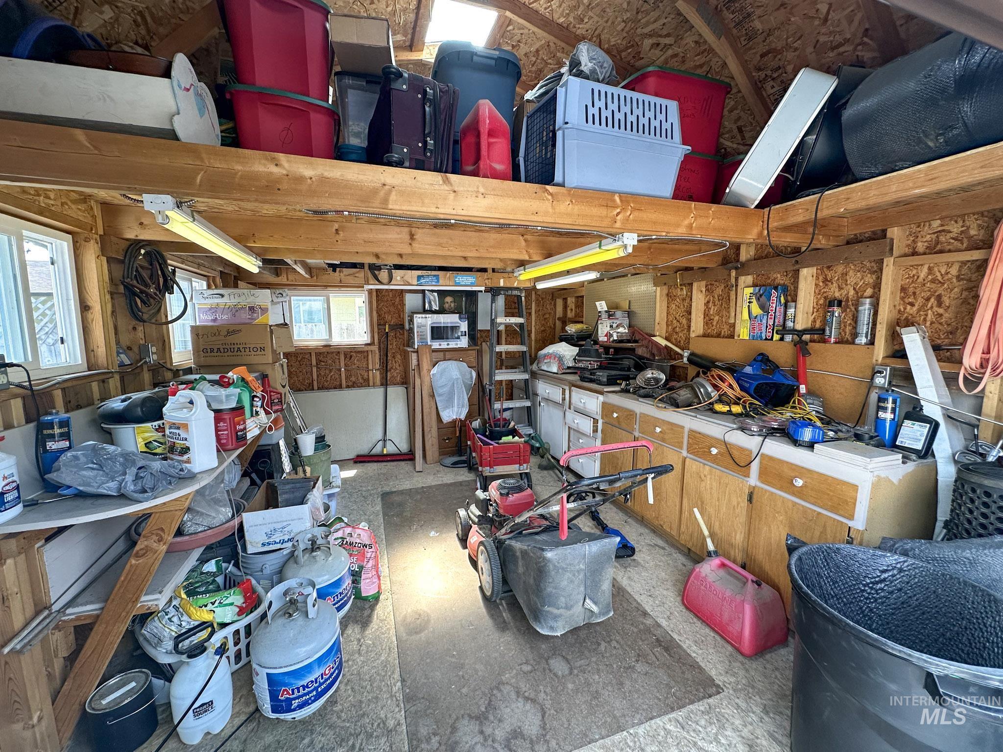 3492 N Frontier Property Photo 28