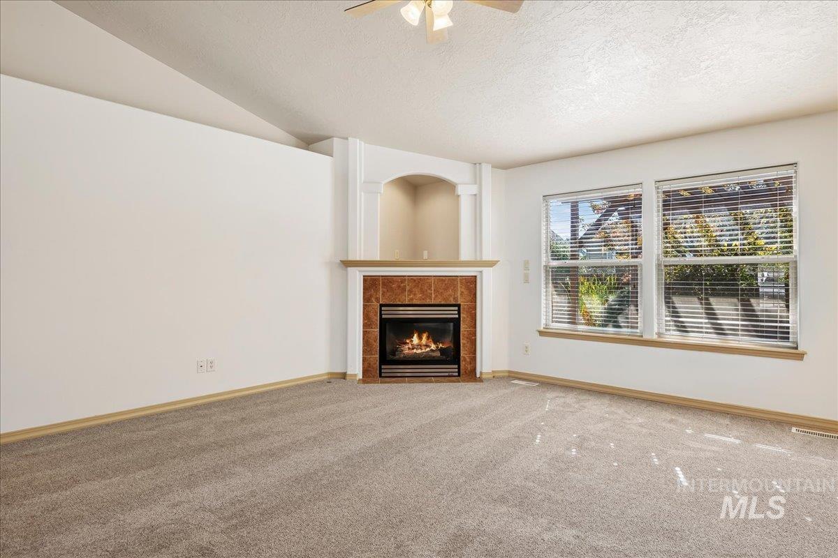 3901 N Price Way Property Photo 6