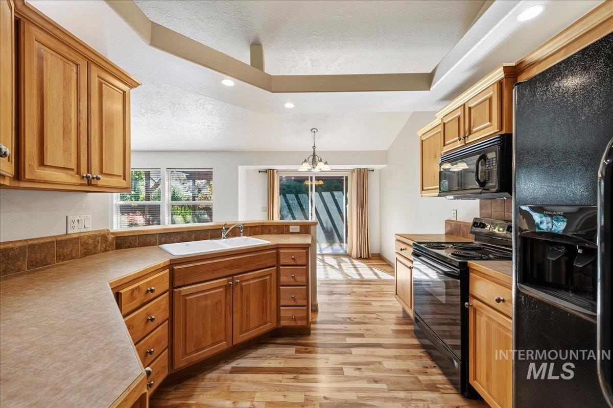 3901 N Price Way Property Photo 11