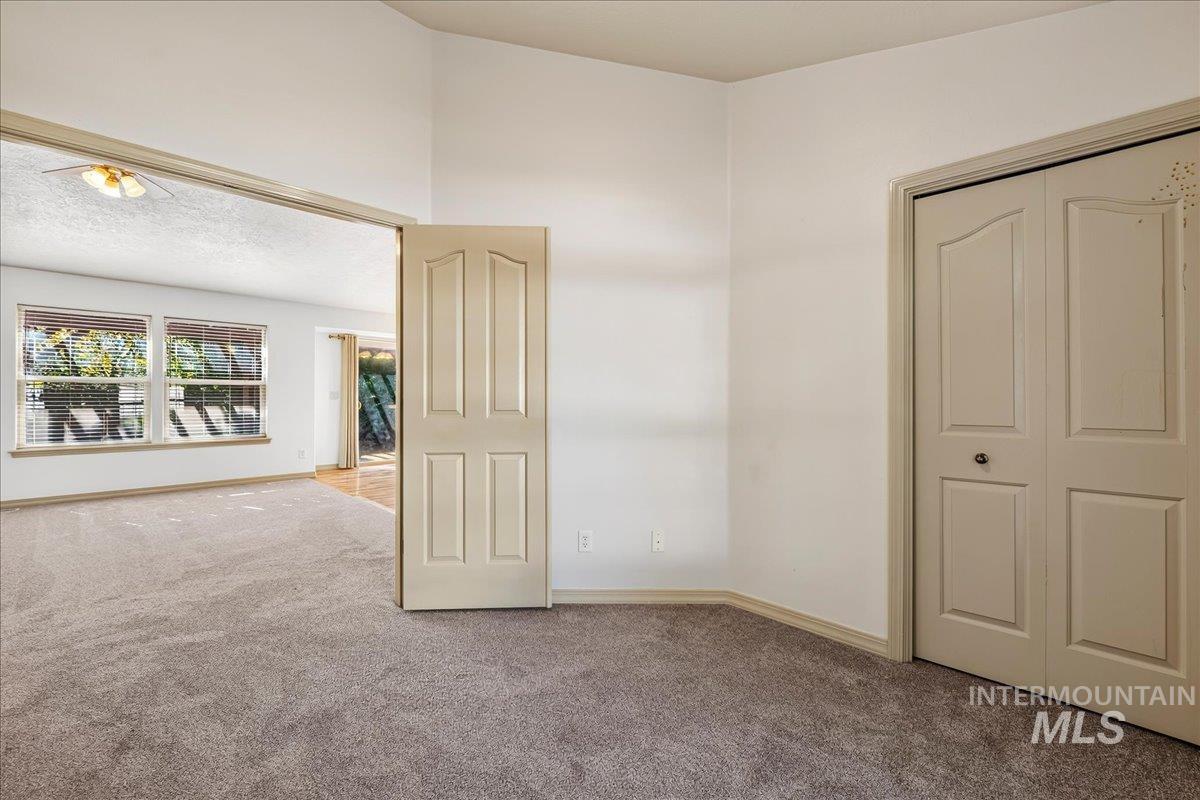 3901 N Price Way Property Photo 14