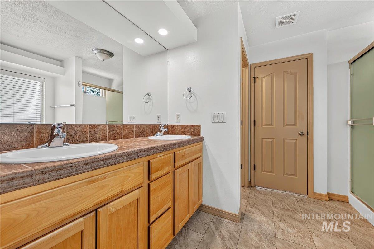 3901 N Price Way Property Photo 19