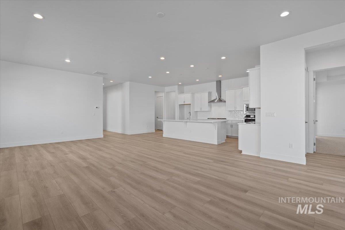 3611 S Anise Ave Property Photo 10