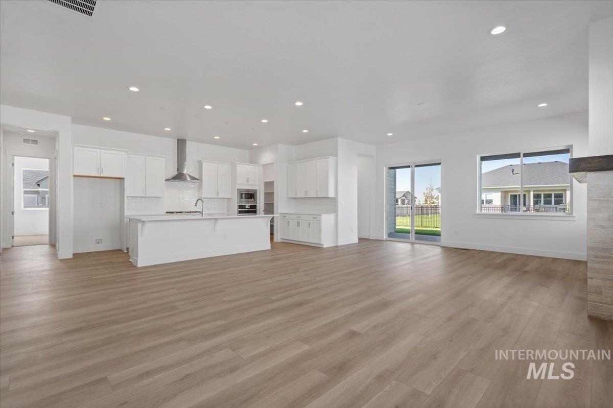 3611 S Anise Ave Property Photo 11