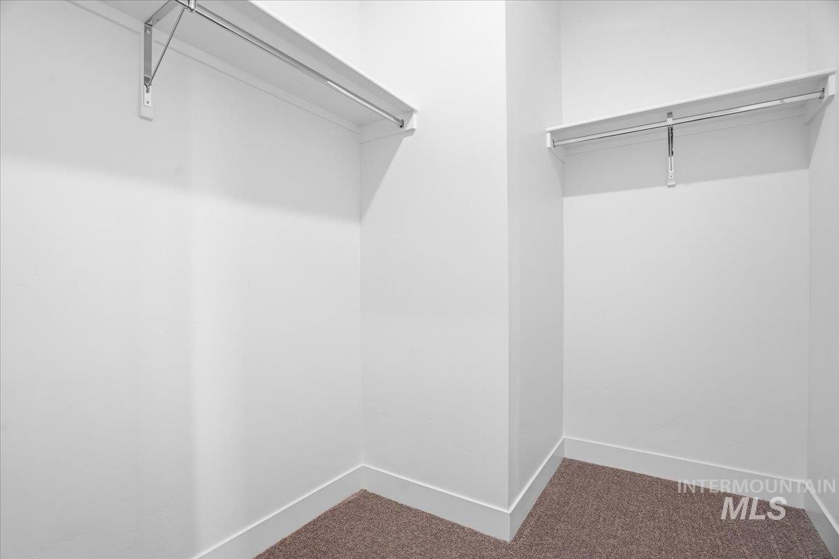 3779 S Anise Ave Property Photo 30