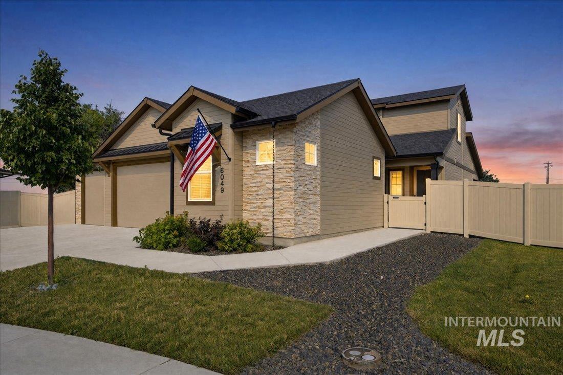 6049 S Catria Pl Property Photo 2