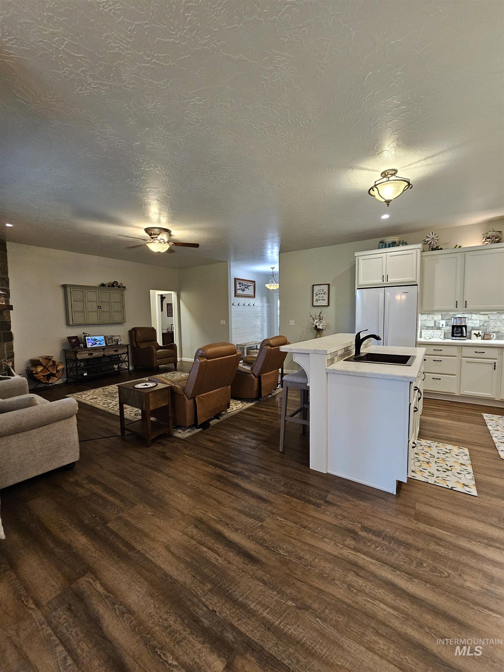 4490 Vardon Rd Property Photo 18