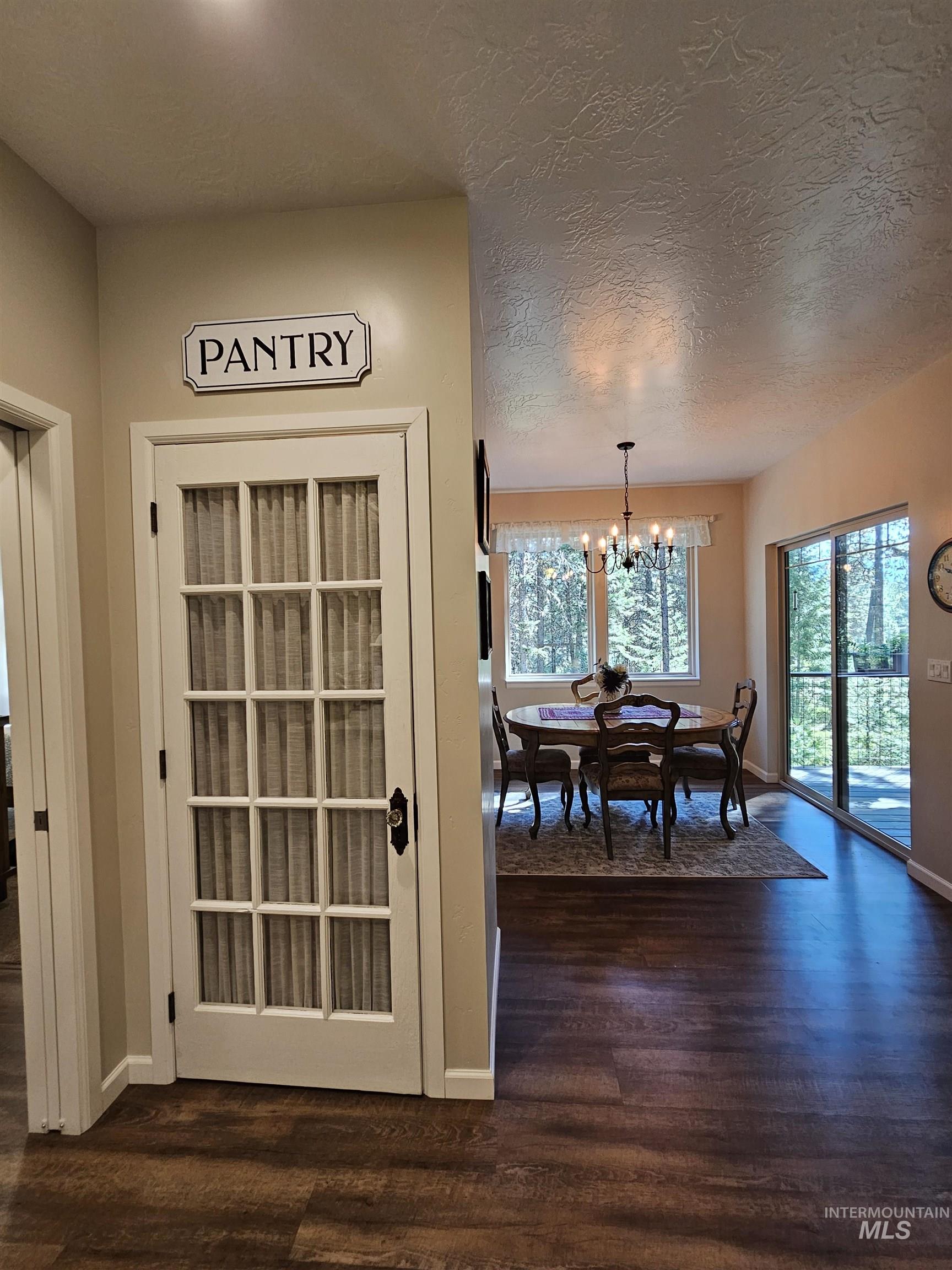 4490 Vardon Rd Property Photo 20