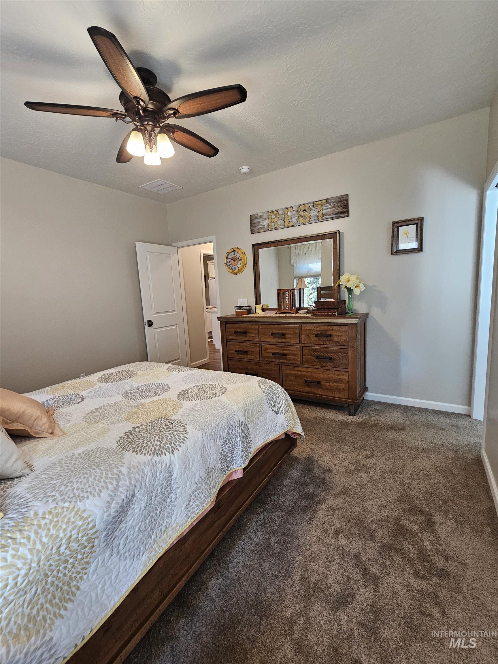 4490 Vardon Rd Property Photo 28