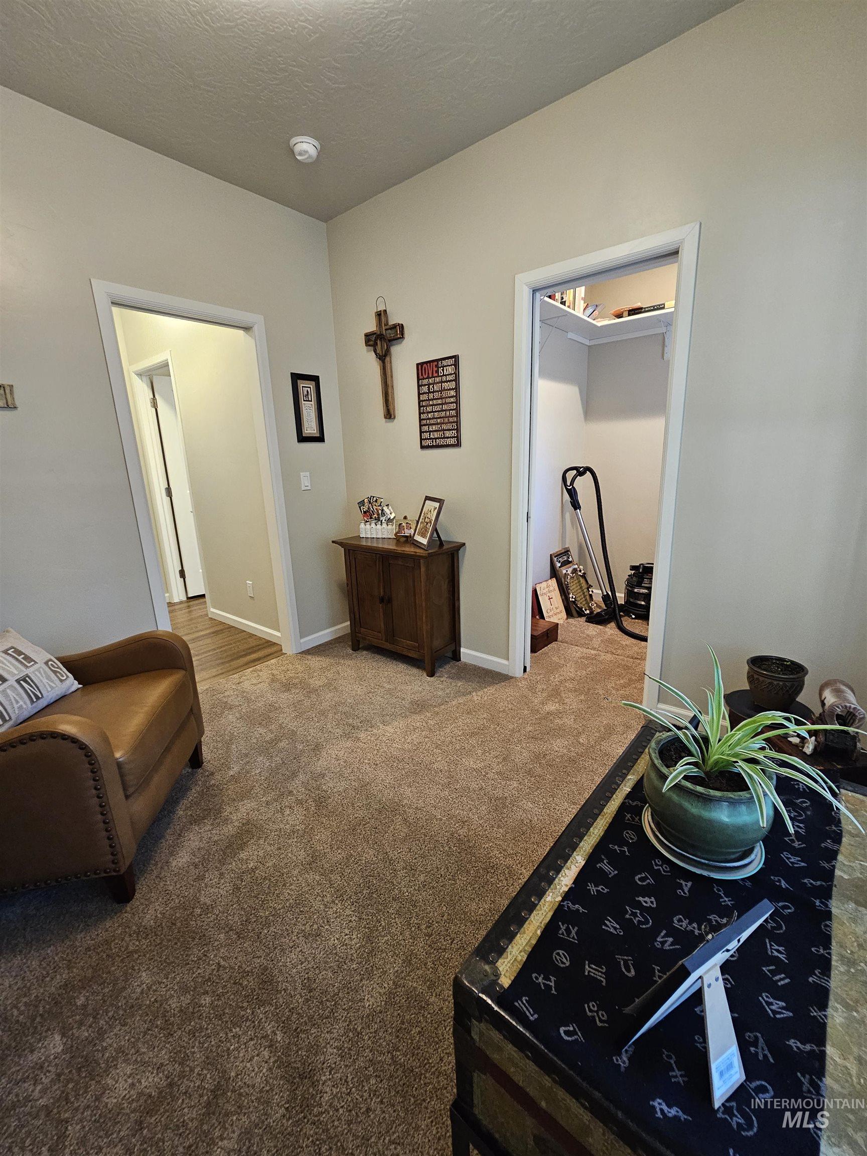 4490 Vardon Rd Property Photo 41