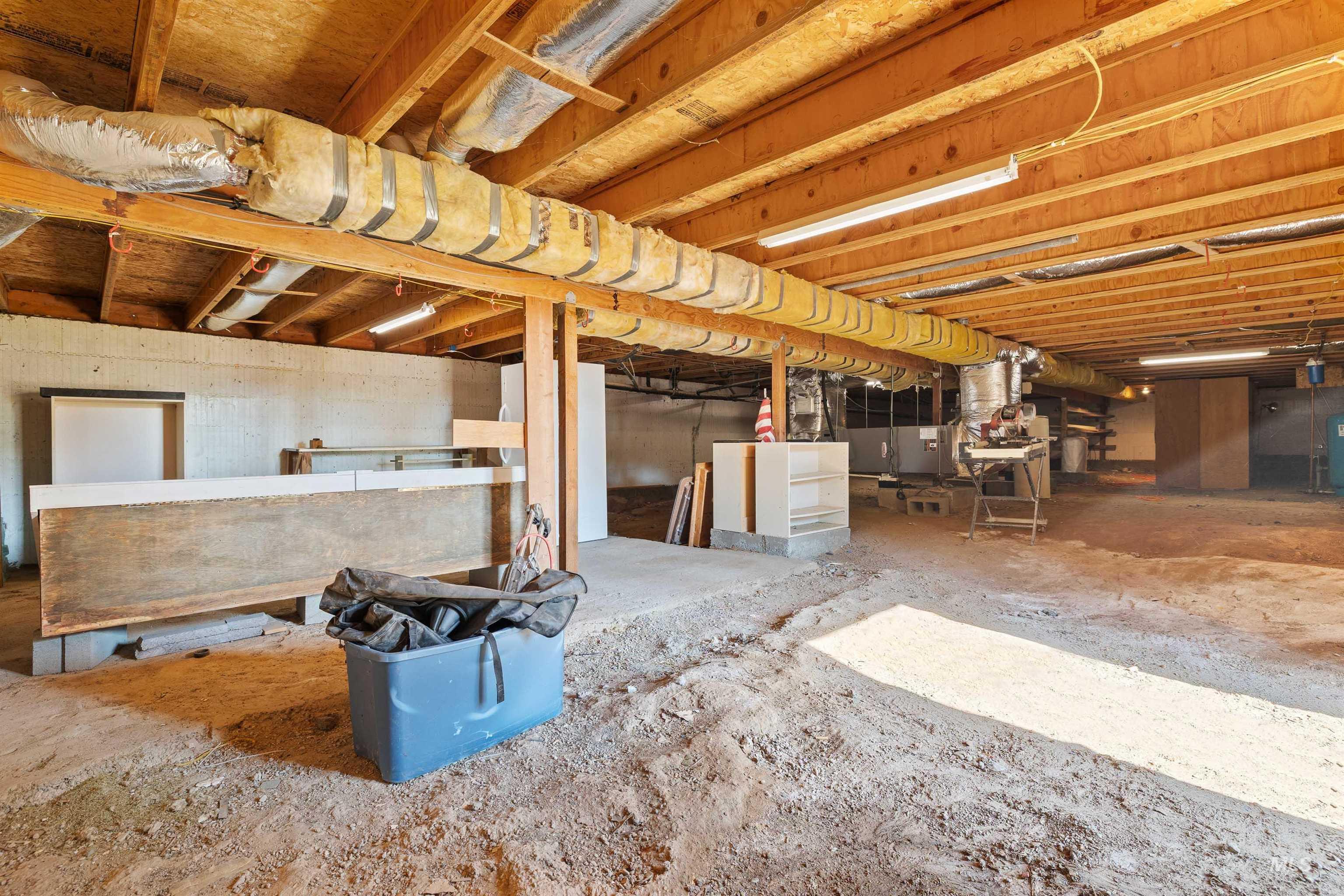 4277 N 1400 E Property Photo 25