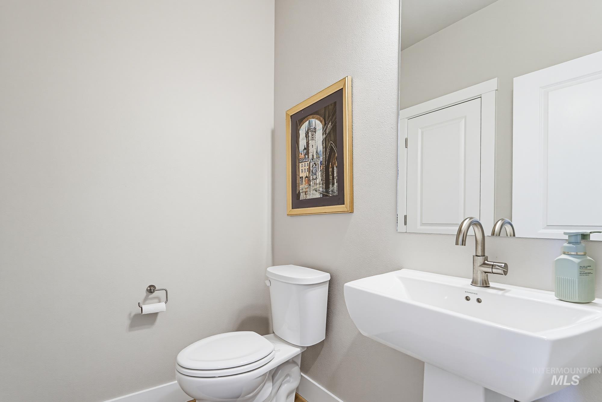 18423 Hush Creek Way Property Photo 8