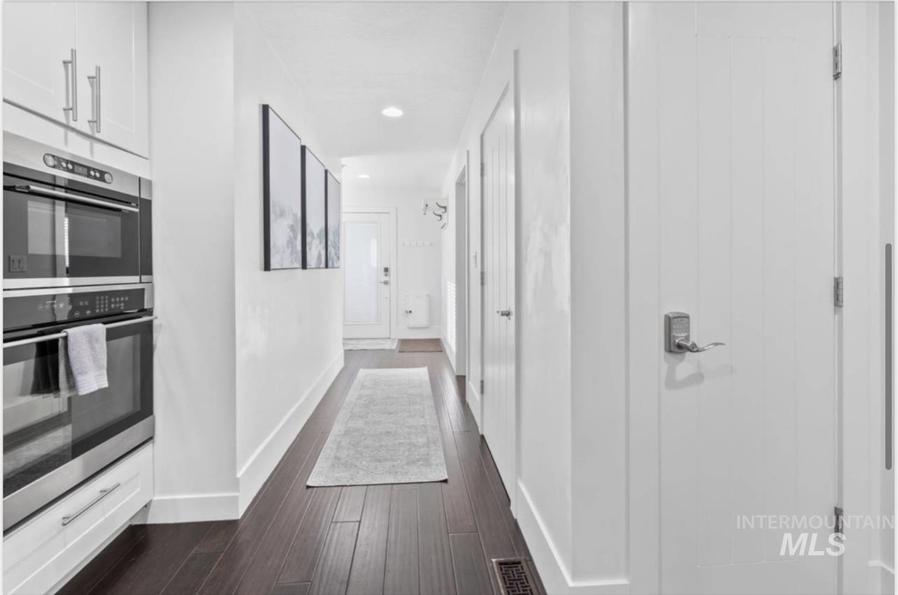 1513 N 12th Street Property Photo 5