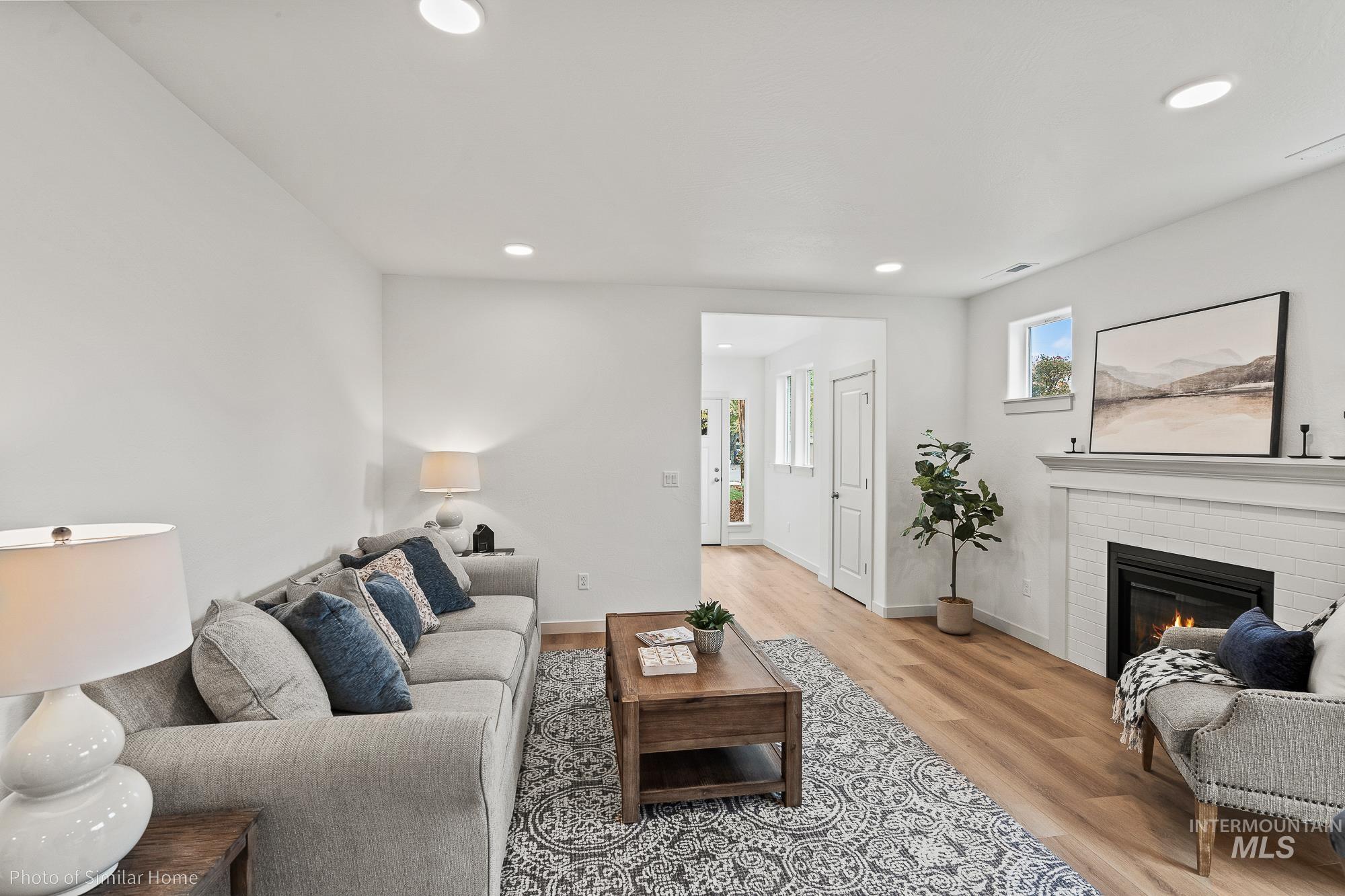 3404 Tekulve St Property Photo 10