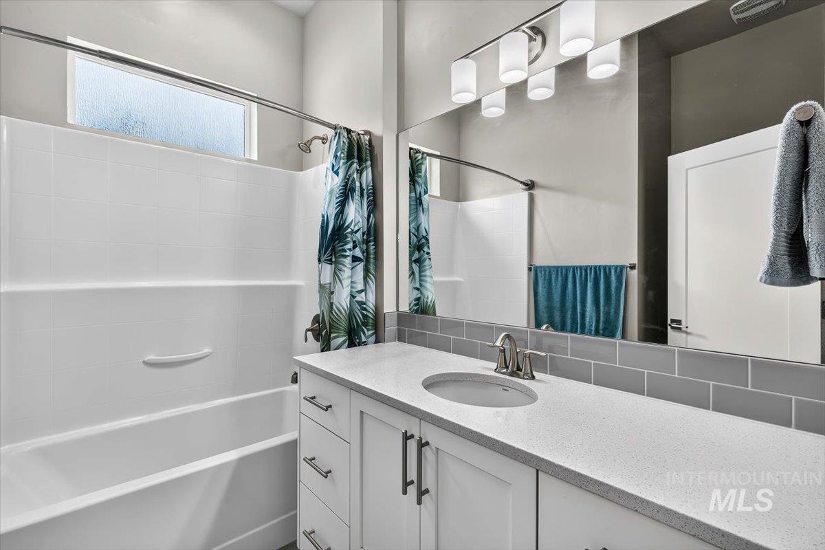 4577 N Comiso Place Property Photo 16