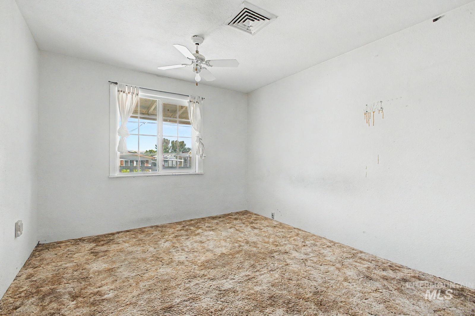 1428 Alder Ave Property Photo 14