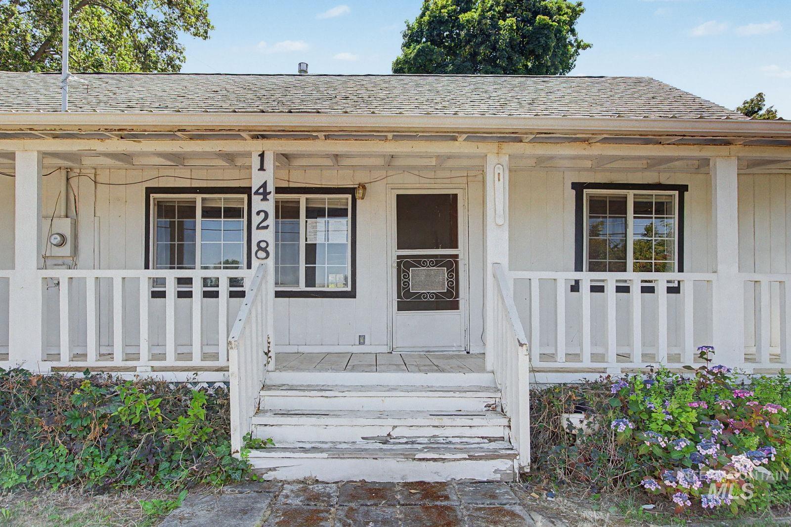 1428 Alder Ave Property Photo 32