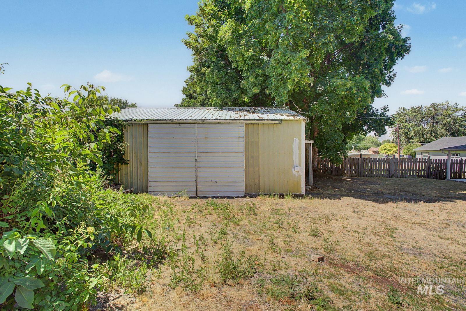 1428 Alder Ave Property Photo 37