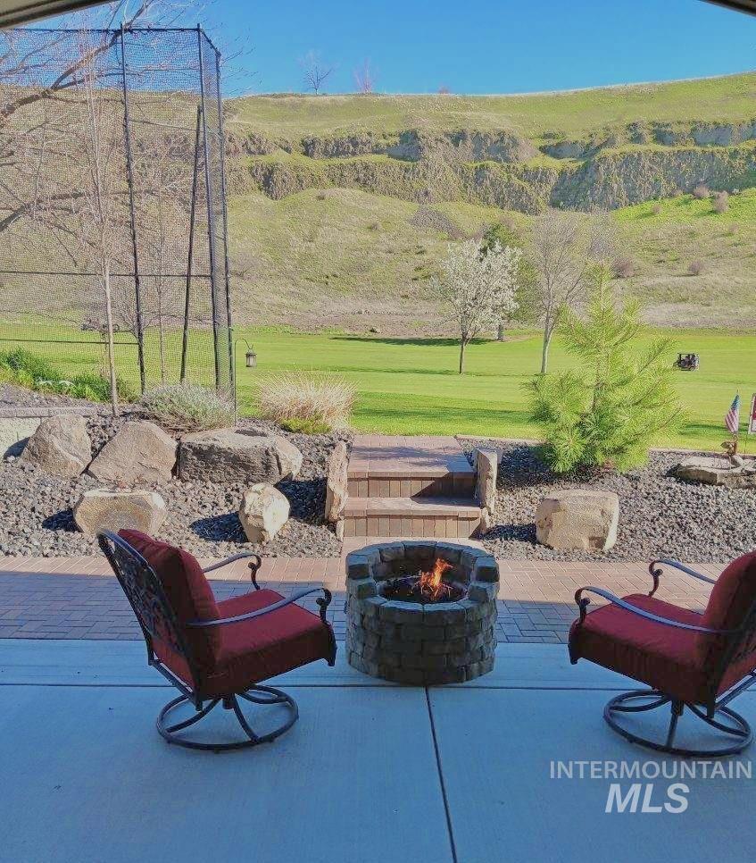 3983 Foothill Dr Property Photo 33