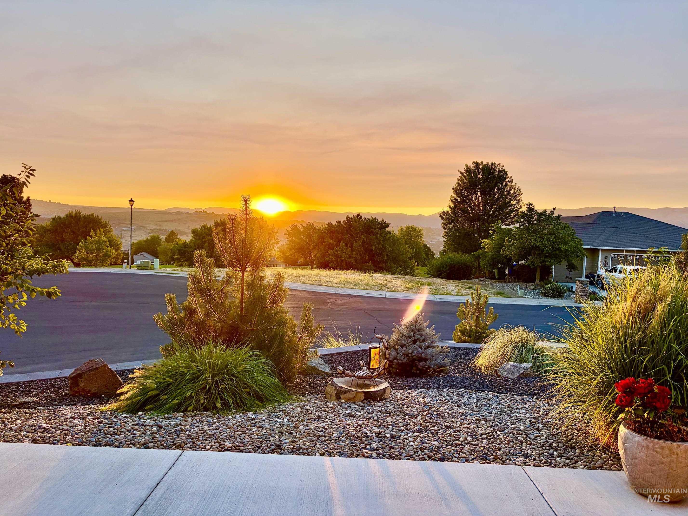 3983 Foothill Dr Property Photo 39