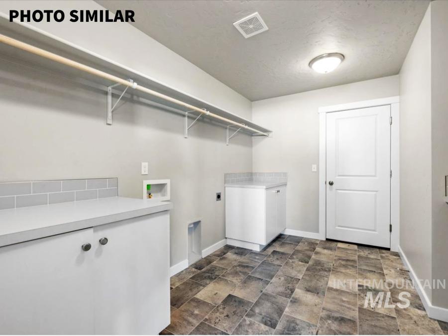1360 Dawn St. Property Photo 31