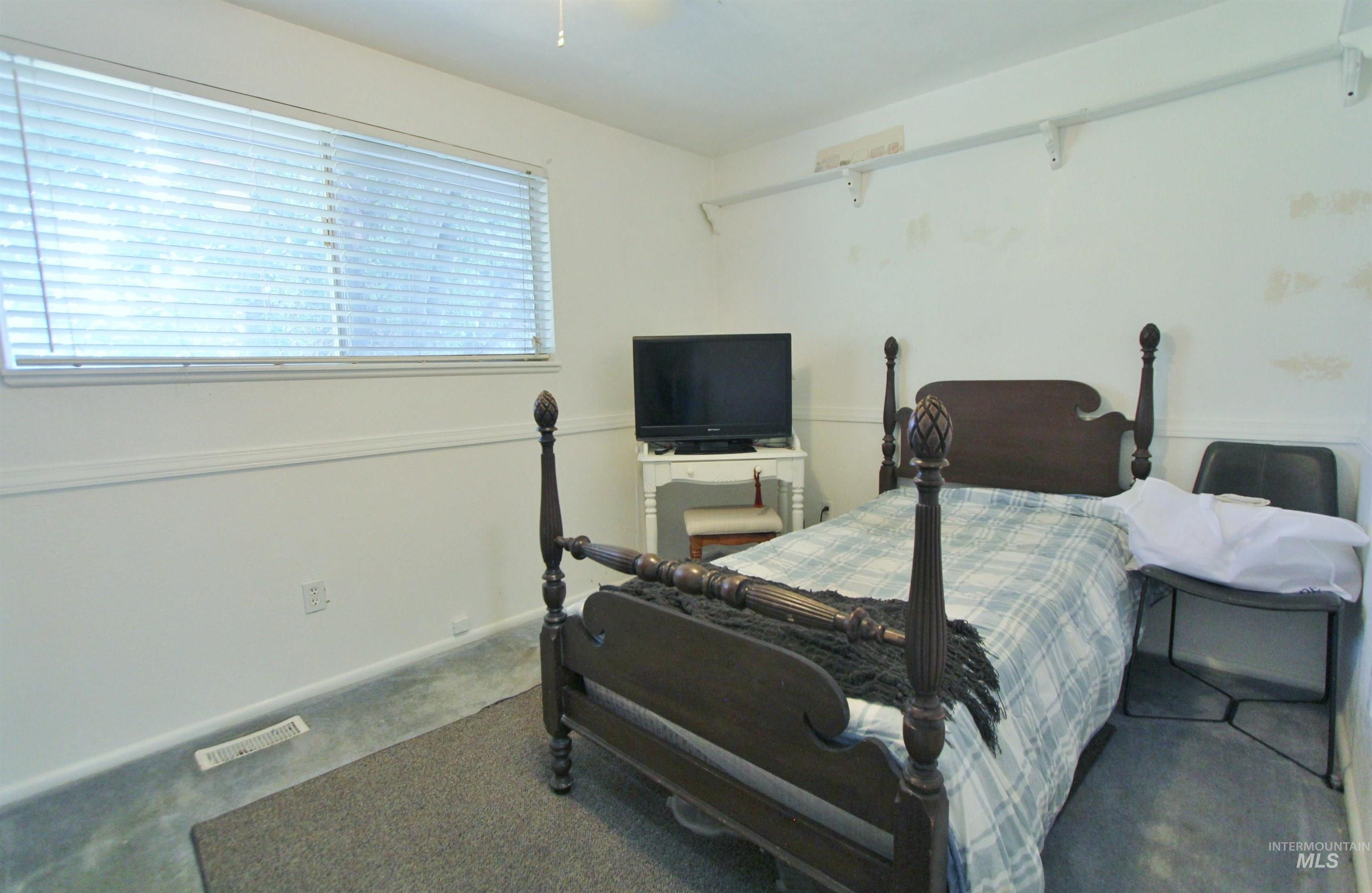 698 N Eagle Hills Way Property Photo 18