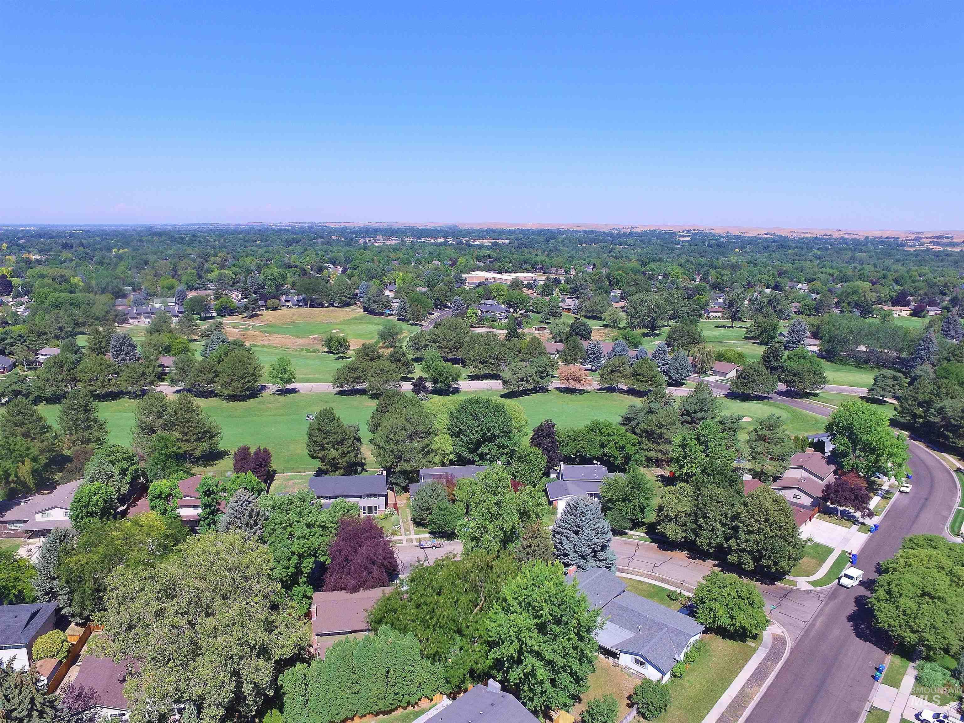 698 N Eagle Hills Way Property Photo 28