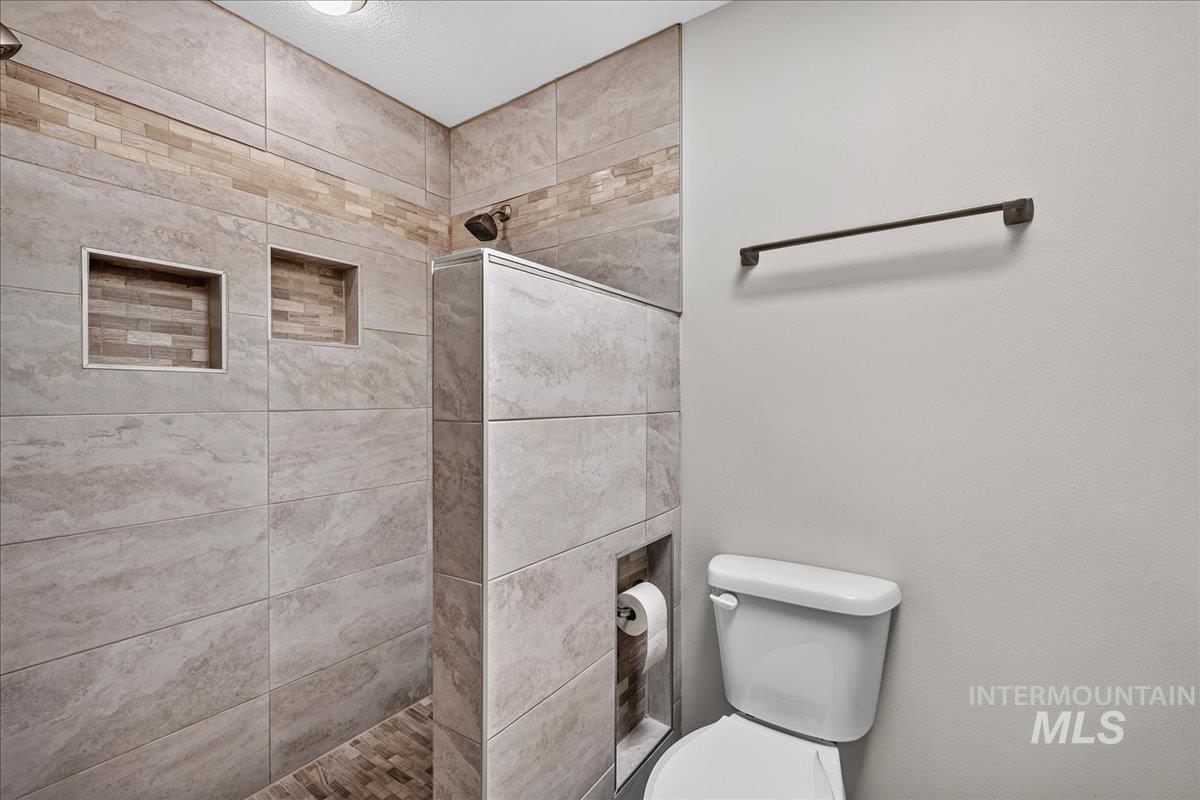 1807 Scorpio Dr. Property Photo 14