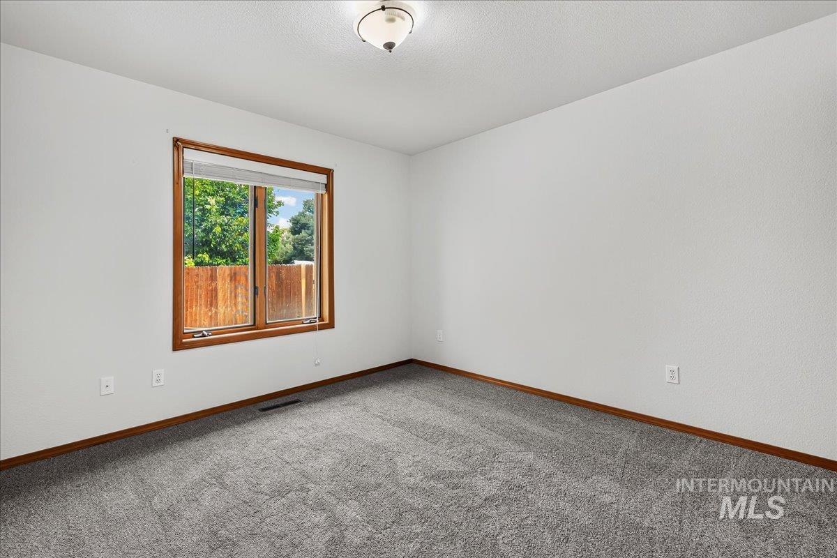 1807 Scorpio Dr. Property Photo 16