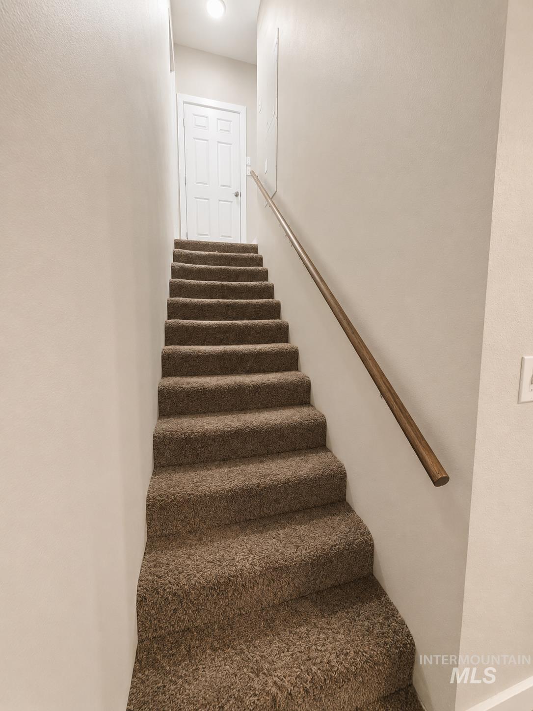 513 W 2100 S Property Photo 39