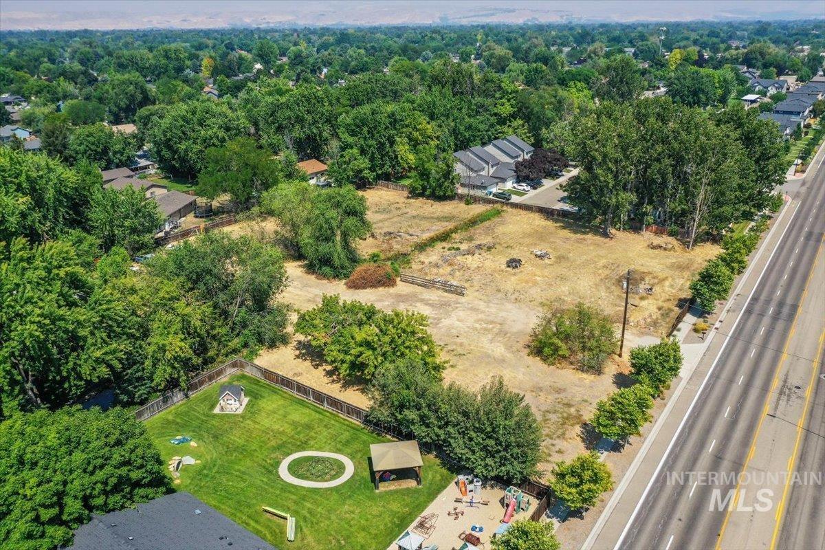 3250 Shamrock Road Property Photo 28