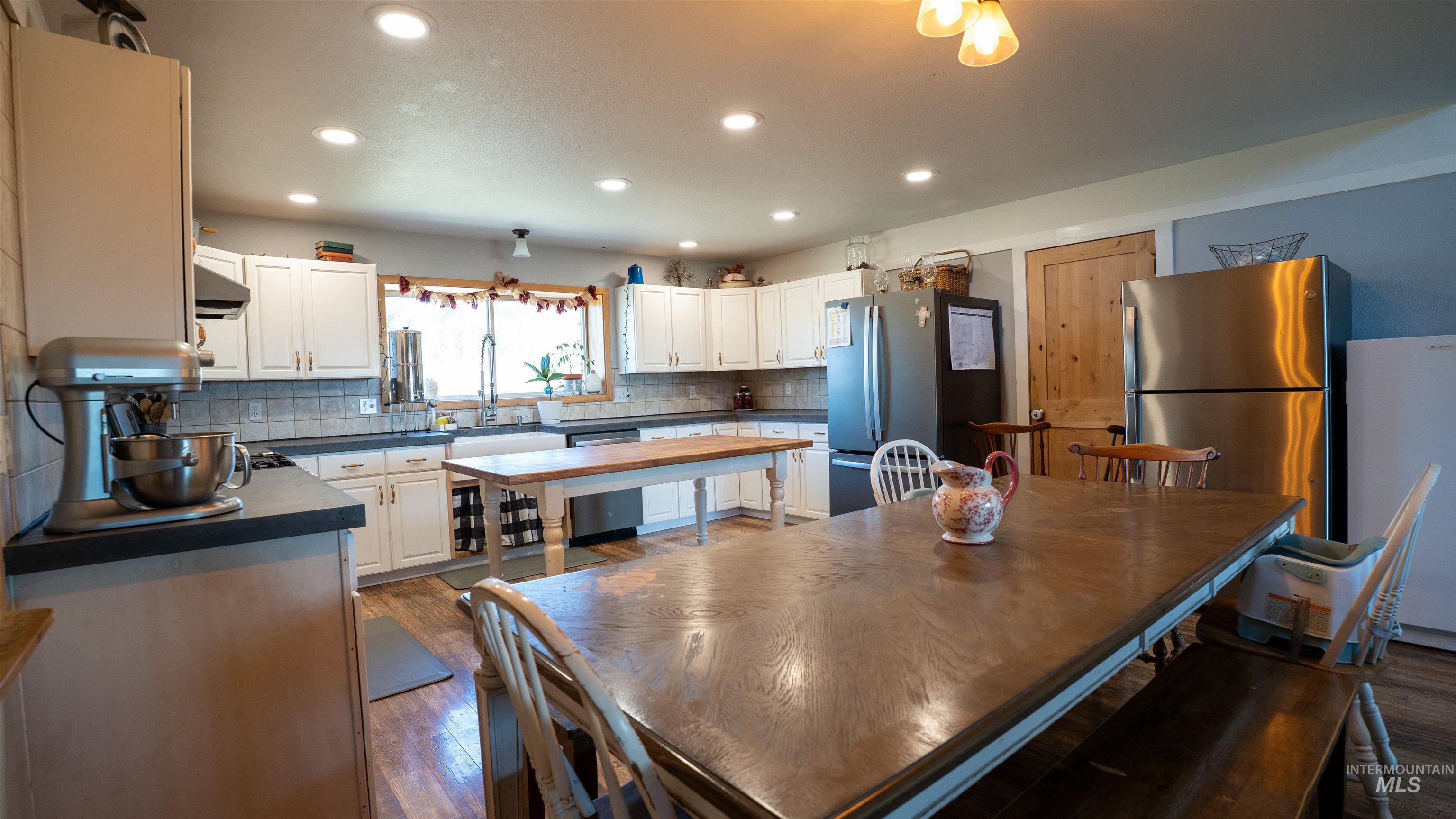 1321 Gold Hill Rd Property Photo 8