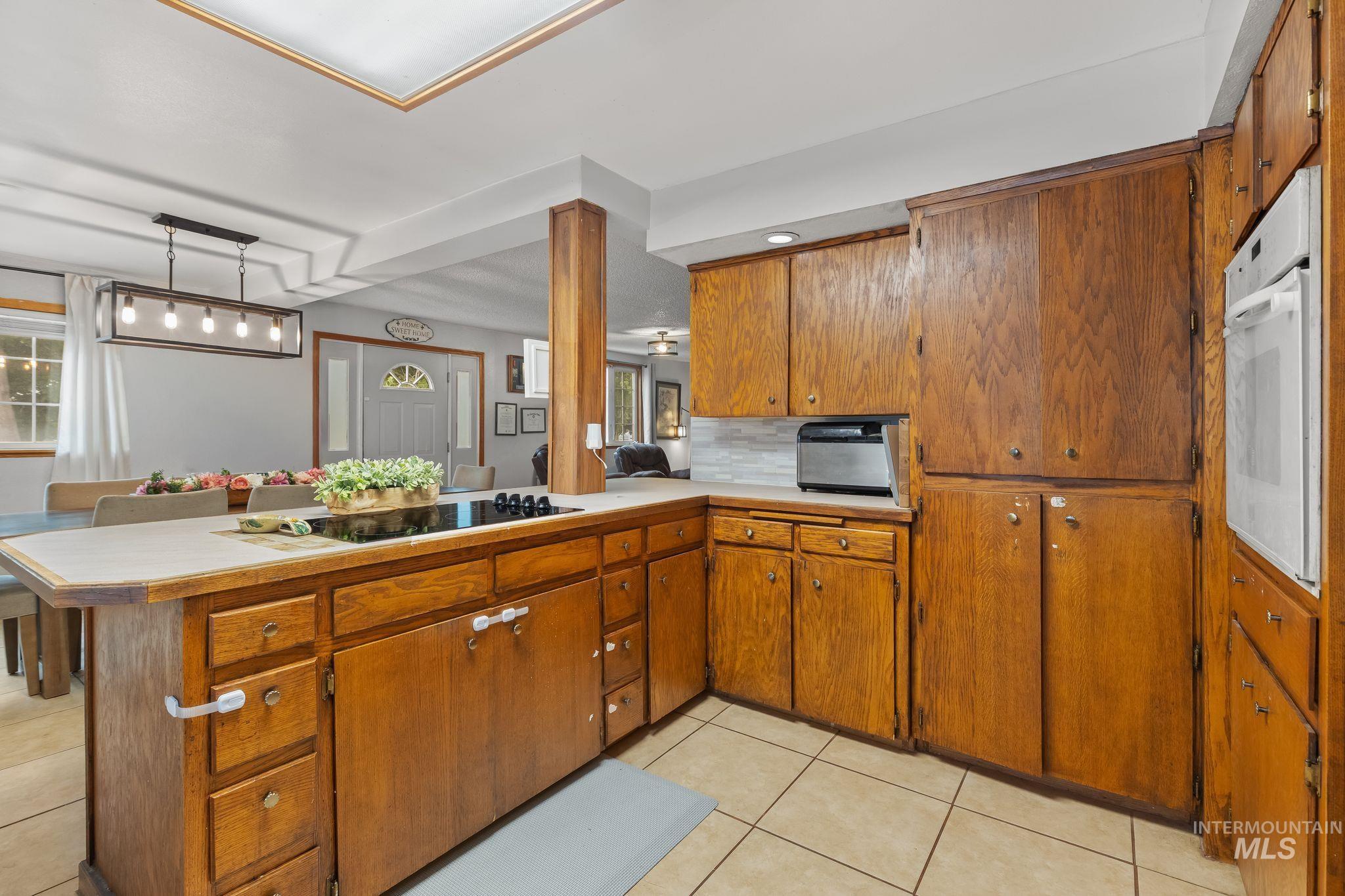2119 Ripon Ave. Property Photo 16