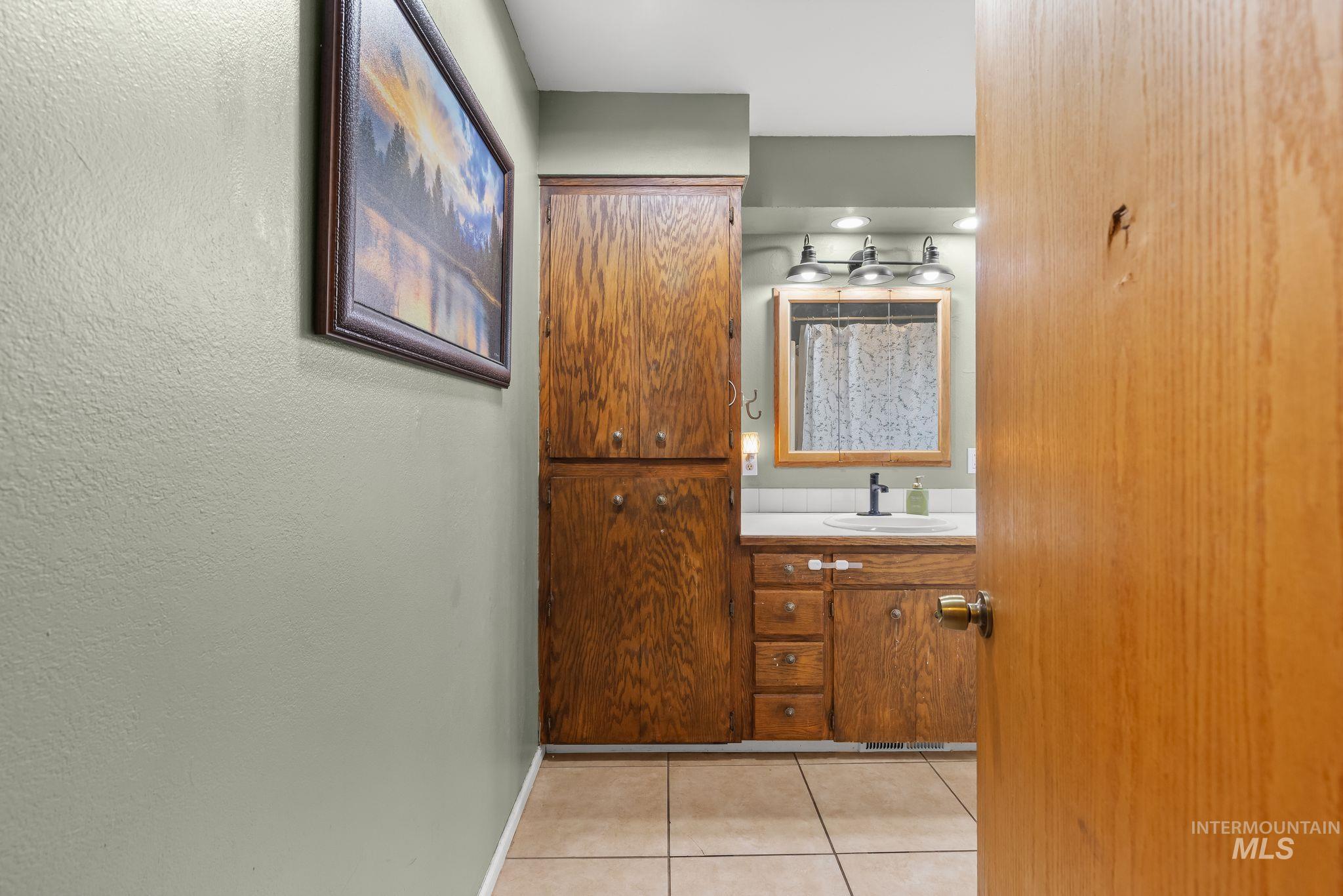 2119 Ripon Ave. Property Photo 21