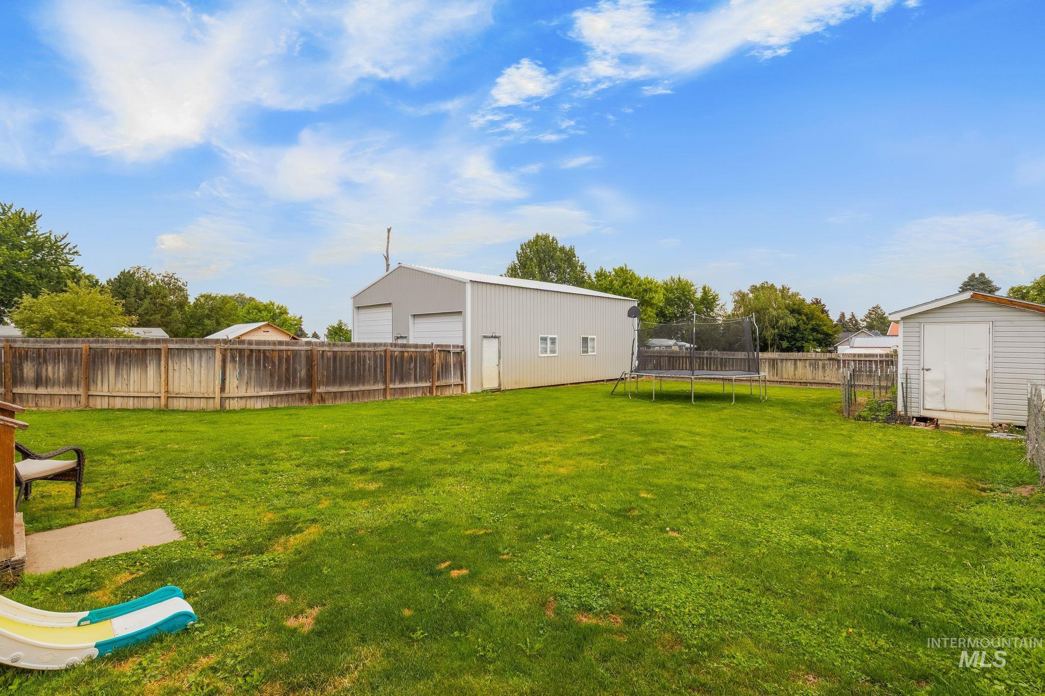 2119 Ripon Ave. Property Photo 35