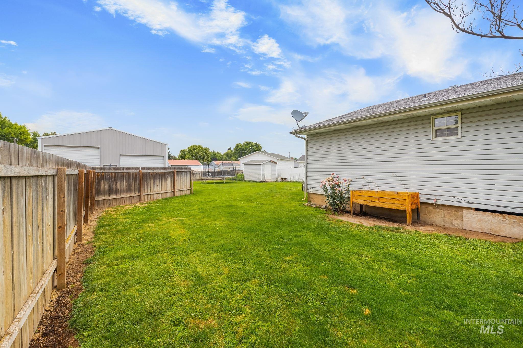 2119 Ripon Ave. Property Photo 38