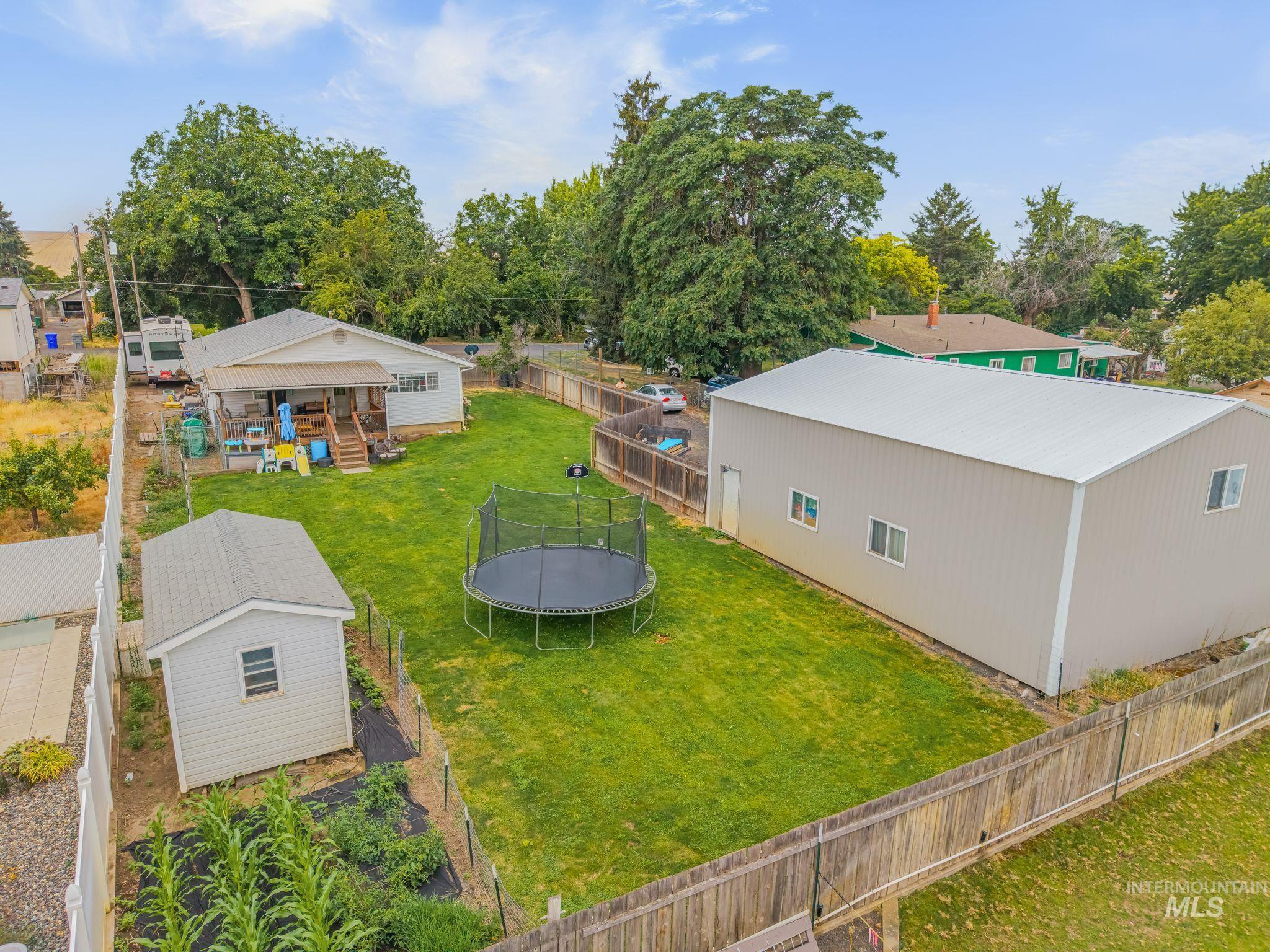 2119 Ripon Ave. Property Photo 44