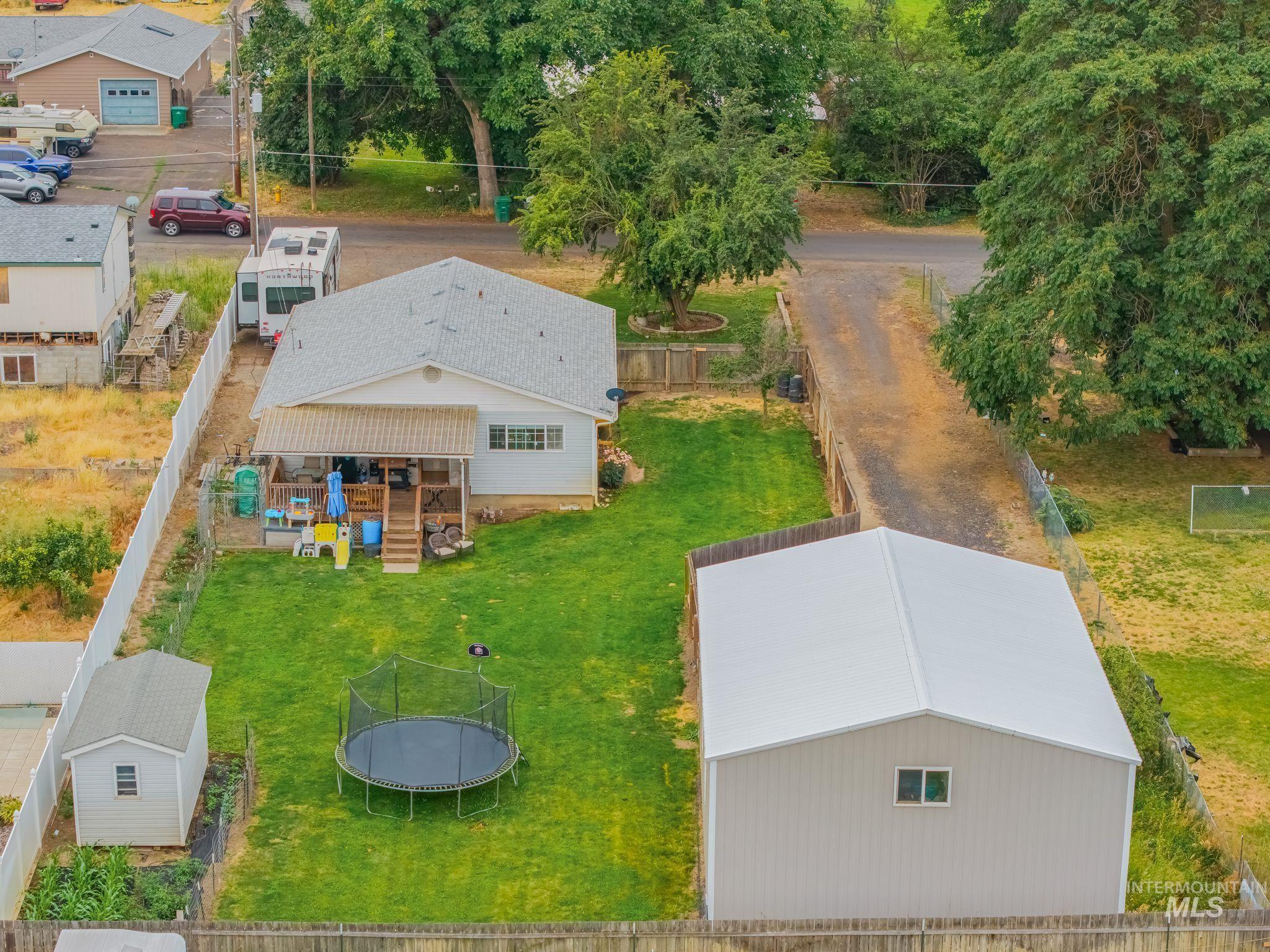 2119 Ripon Ave. Property Photo 45