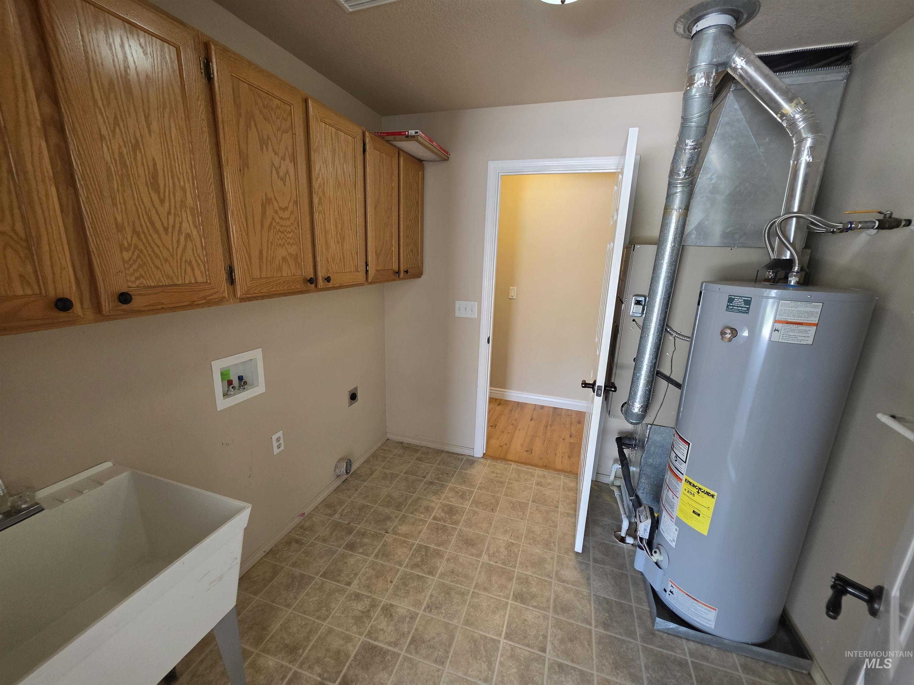 1431 Autumn Way Property Photo 7